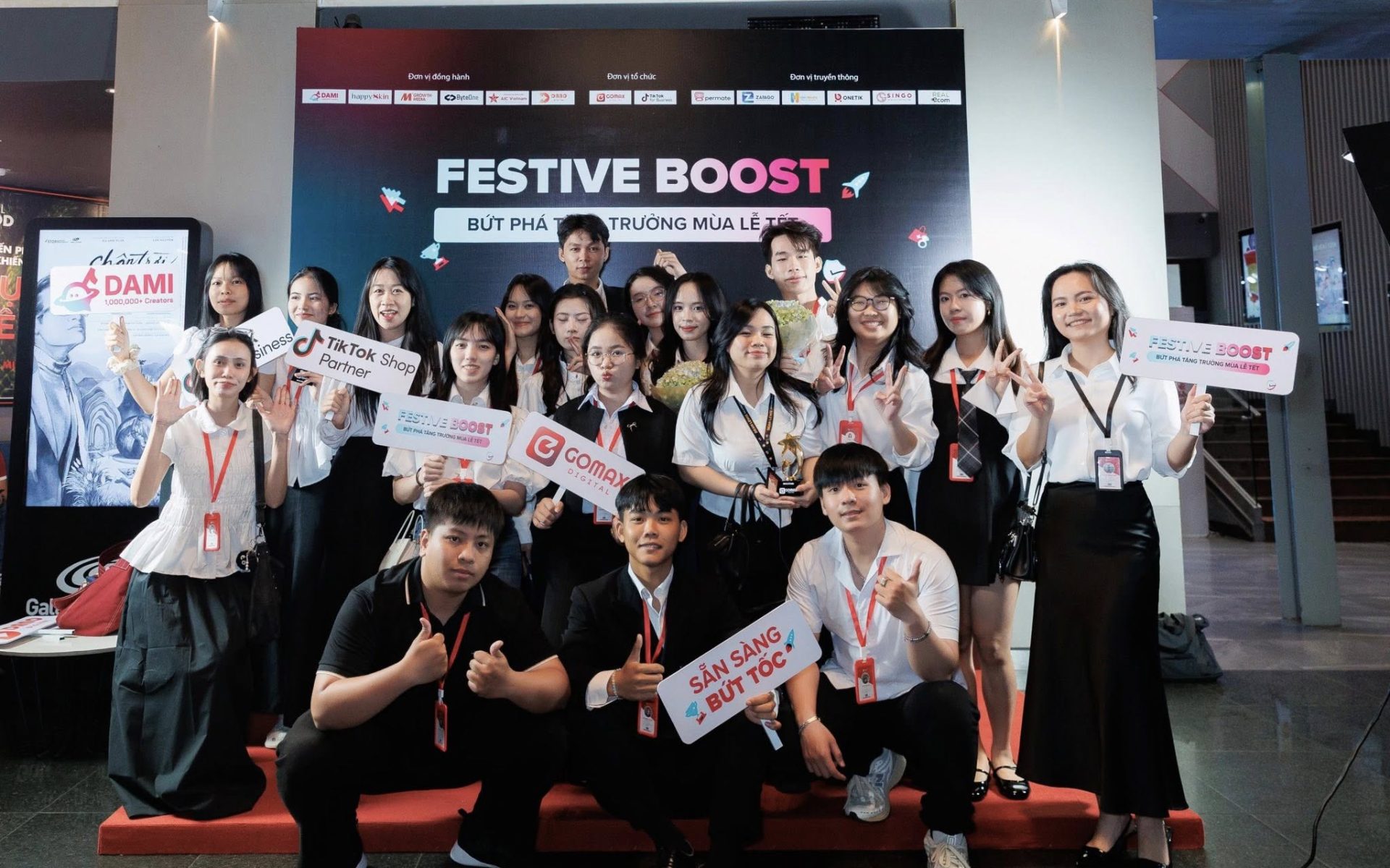 601858298_2347168152384452_5098347176108801161_n